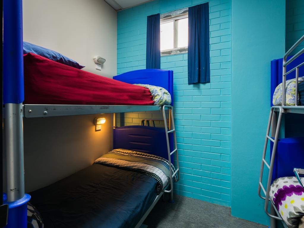 Blue Galah International Backpackers Hostel Adelaide Exterior photo